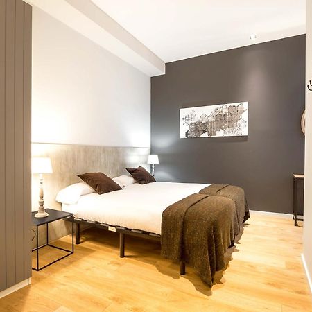 Rent Top Apartments Rambla Catalunya Barcelona Bagian luar foto