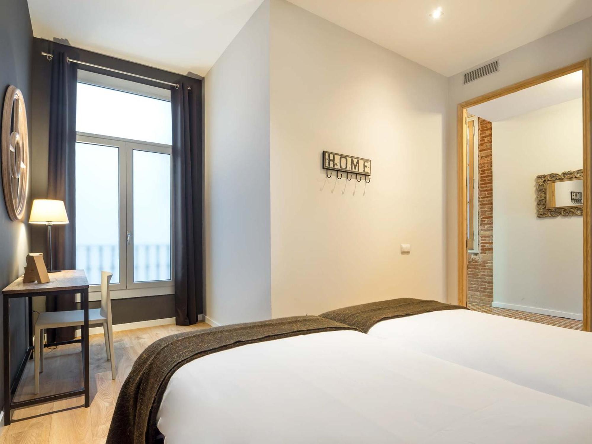 Rent Top Apartments Rambla Catalunya Barcelona Bagian luar foto