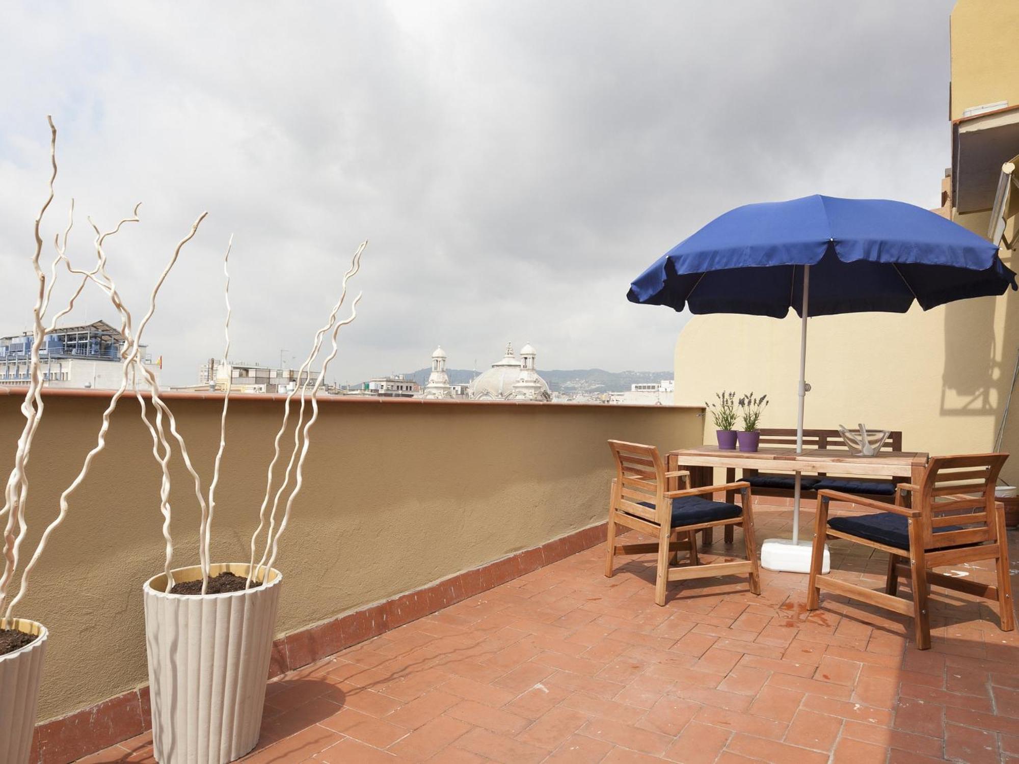 Rent Top Apartments Rambla Catalunya Barcelona Bagian luar foto