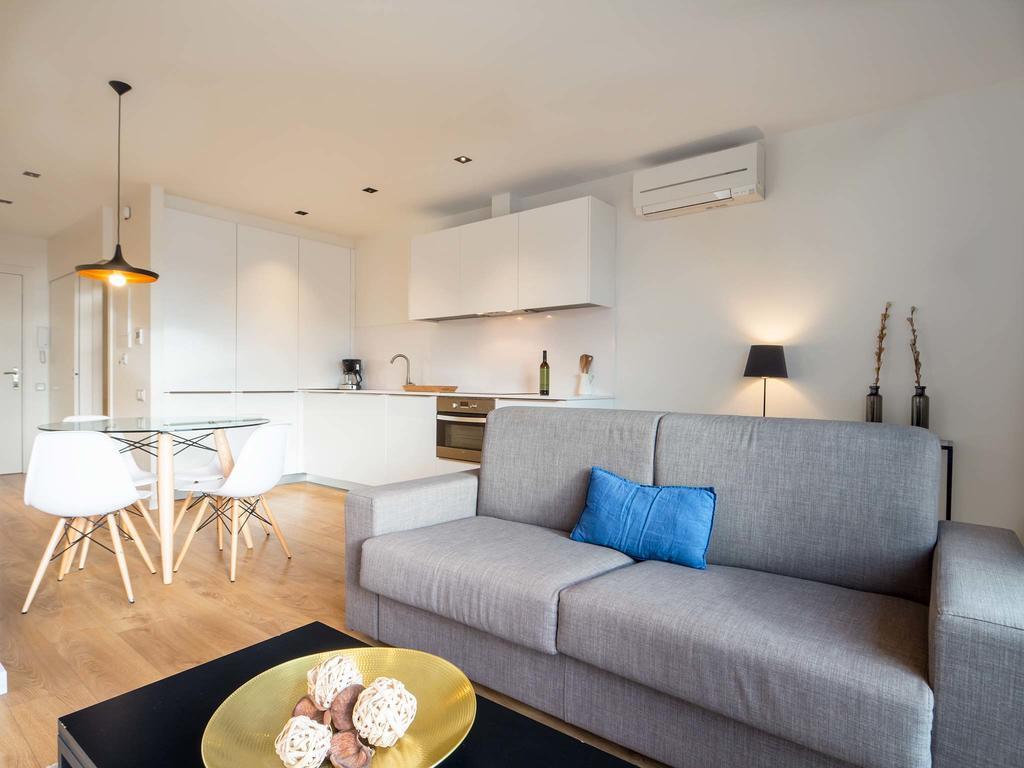 Rent Top Apartments Rambla Catalunya Barcelona Bagian luar foto