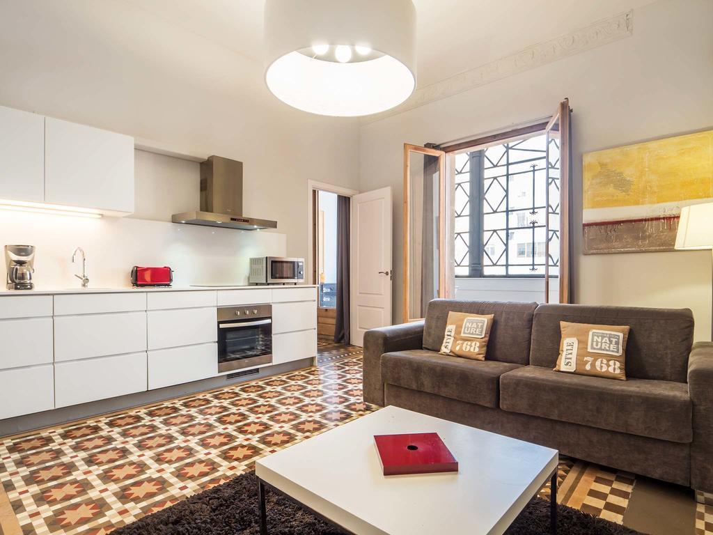 Rent Top Apartments Rambla Catalunya Barcelona Bagian luar foto