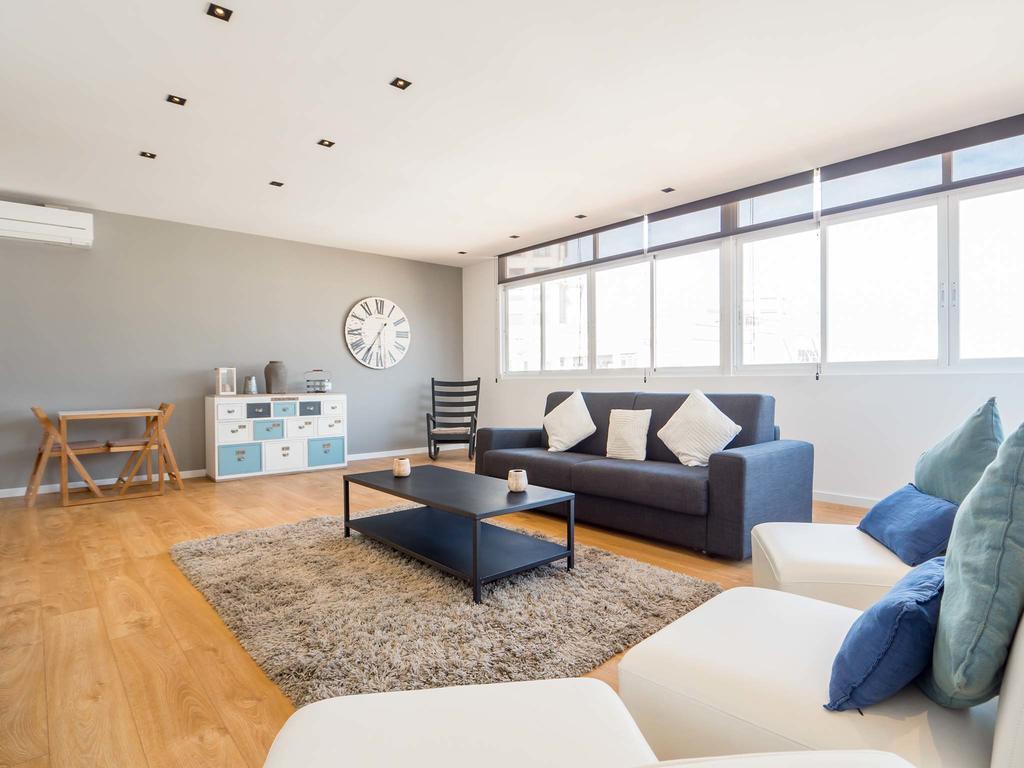 Rent Top Apartments Rambla Catalunya Barcelona Bagian luar foto