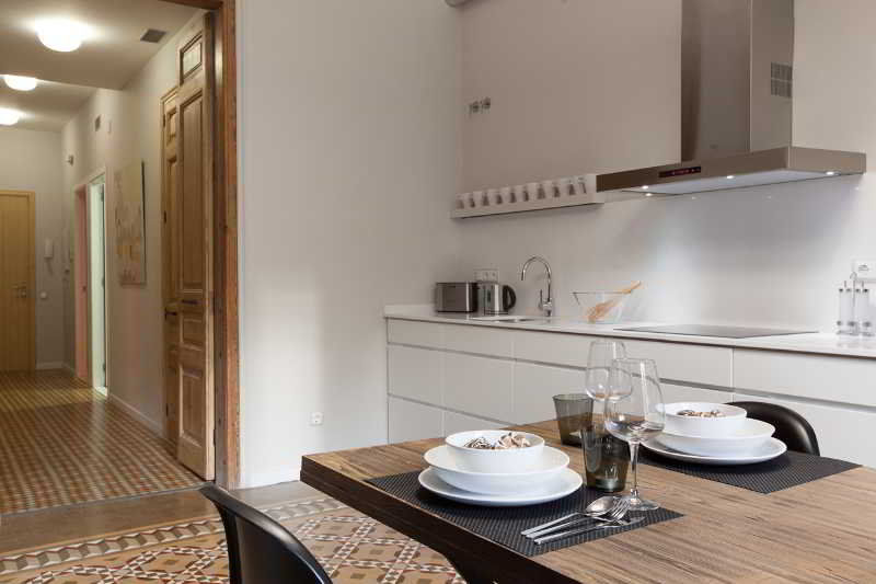 Rent Top Apartments Rambla Catalunya Barcelona Bagian luar foto